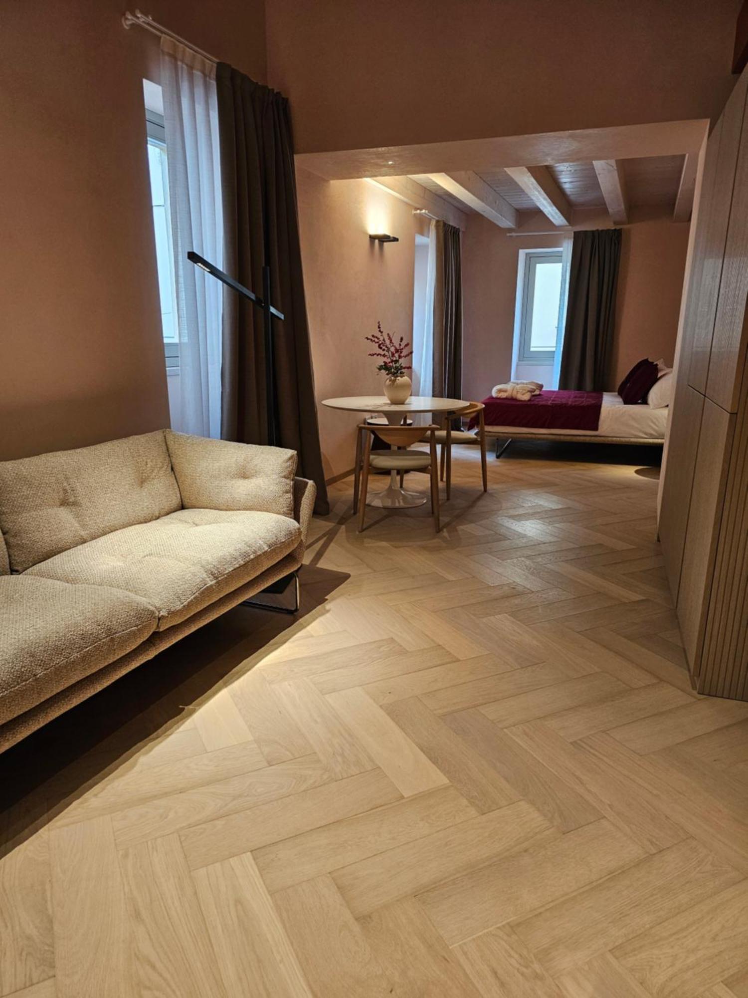Appartement Palazzo Ciopeta - Italian Excellence à Vérone Chambre photo
