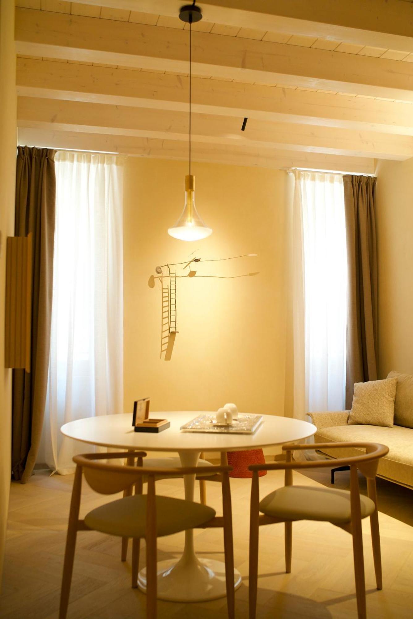 Appartement Palazzo Ciopeta - Italian Excellence à Vérone Extérieur photo