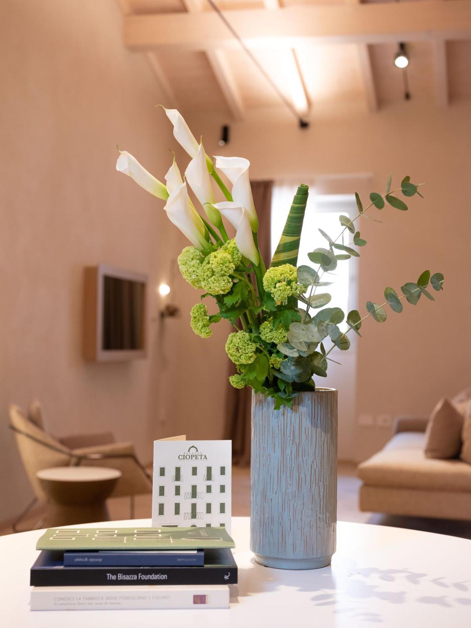 Appartement Palazzo Ciopeta - Italian Excellence à Vérone Extérieur photo